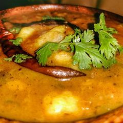A picture of Aloo tamatar ki sbzi.