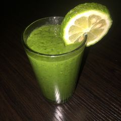 Kale & spinach smoothie A picture of Kale & spinach smoothie.