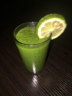 A picture of Kale & spinach smoothie.