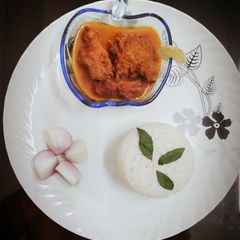 A picture of Lauki kofta and steam rice.