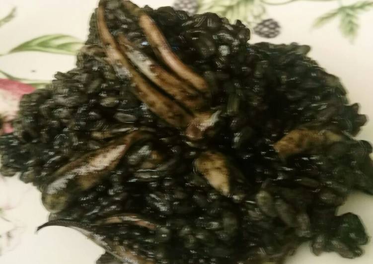 Arroz Negro con potarro