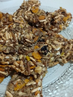 Una foto de Barritas de cereal y semillas sin horno
