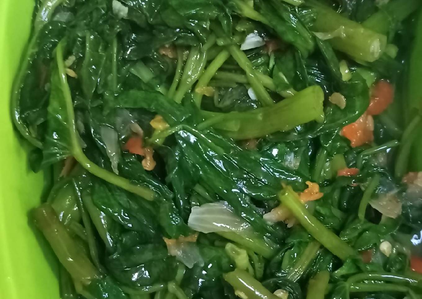 Tumis kangkung pedas