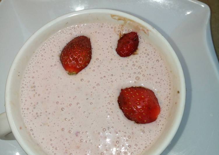 Step-by-Step Guide to Make Any-night-of-the-week Strawberry smoothie