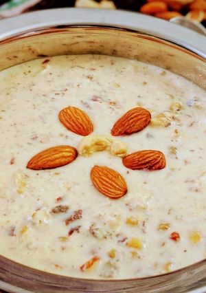 A picture of Dry fruits kheer.