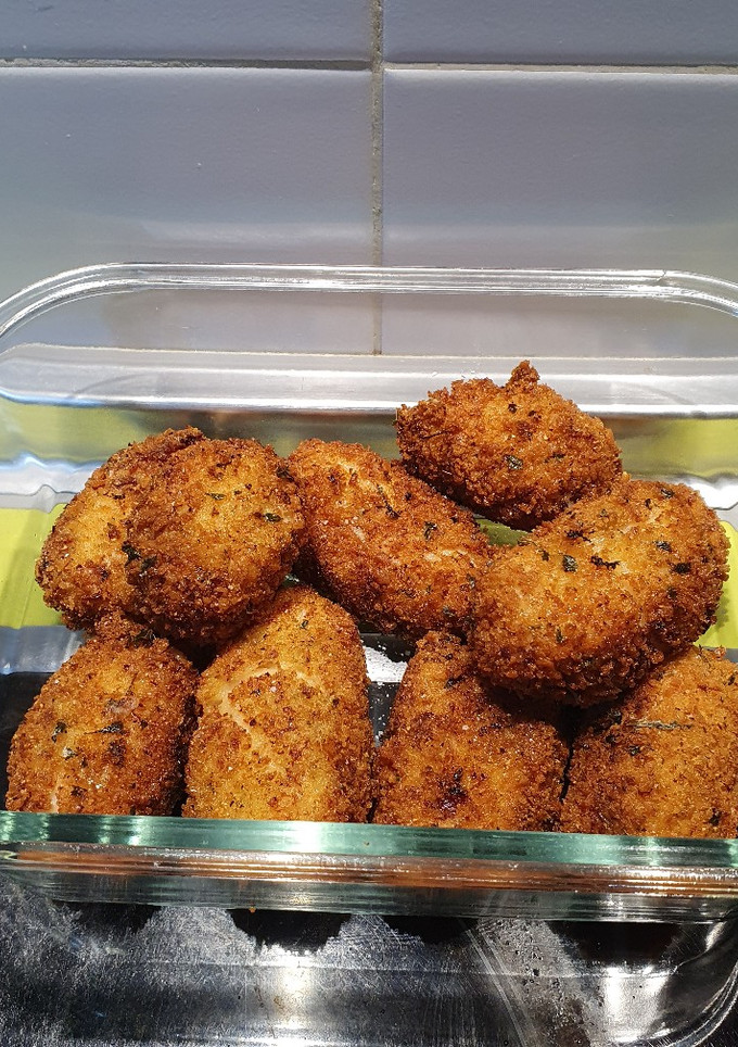 Una foto de Croquetas de jamón muy ricas!!