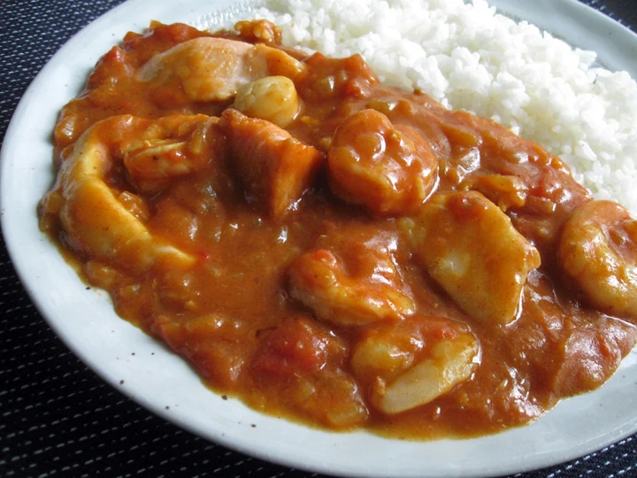 Easy Way Make Seafood Curry the Delicious Perfect