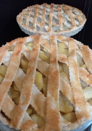 Una foto de Kucken de manzana y de pera
