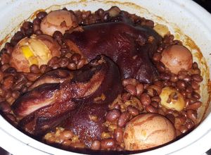 Sólet egyszerűen (családi recept) füstölt csülökkel recept fotója