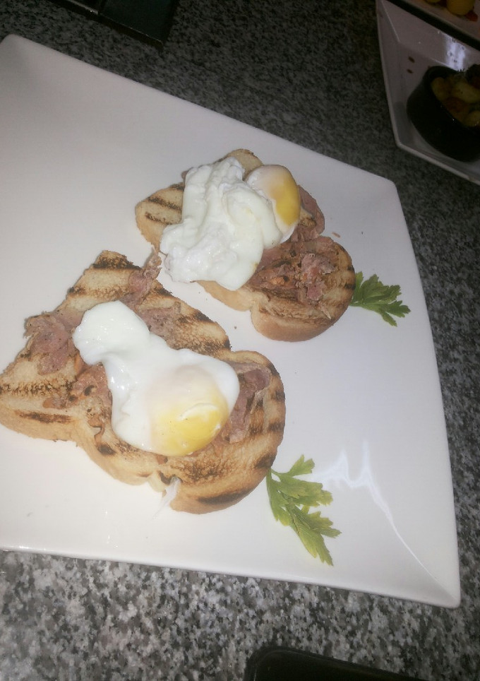Una foto de Huevos benedict