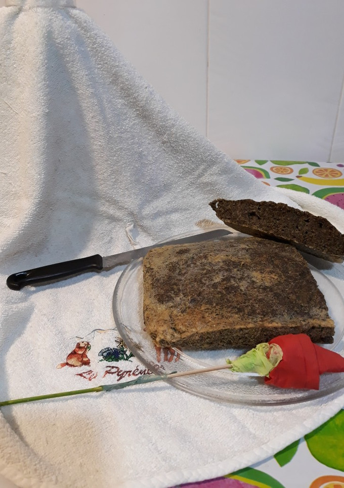 Una foto de Bizcocho salado de maíz y chía