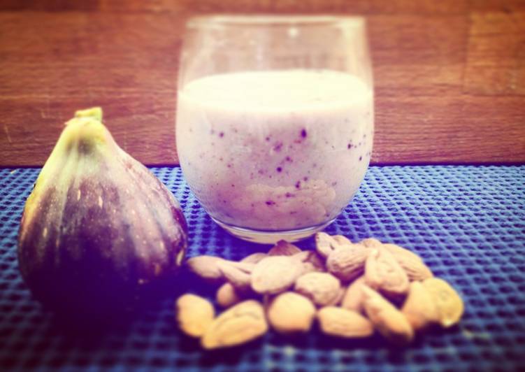 Smoothie ai fichi neri