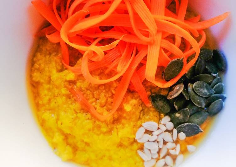 Simple Way to Make Quick Turmeric oats