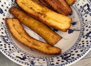 Una foto de Tajadas de plátano maduro