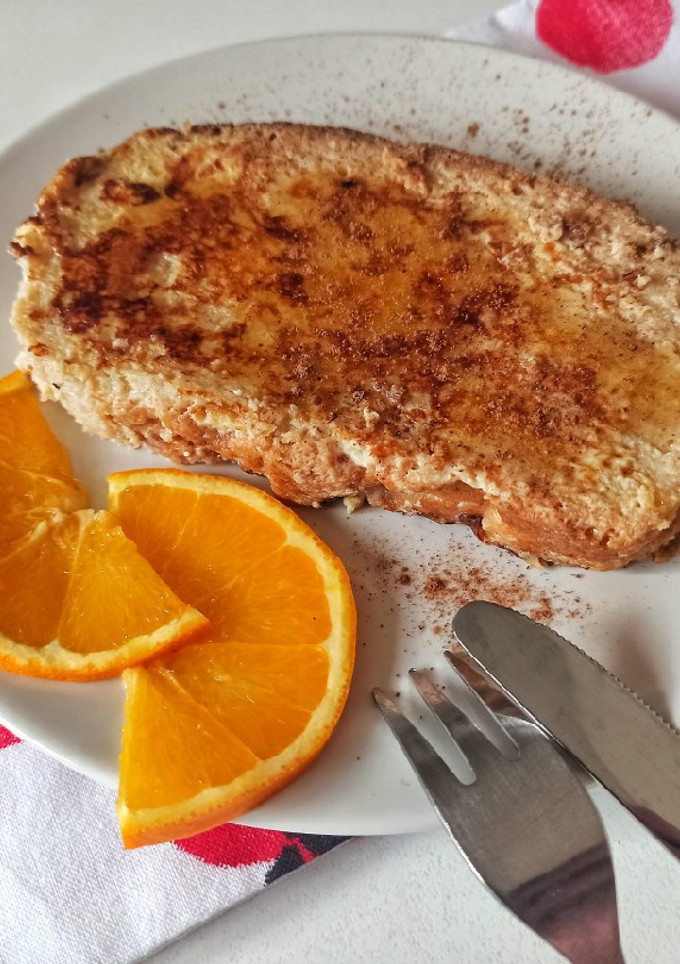 Una foto de Torrijas integrales, con aroma de naranja a la plancha