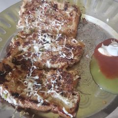 A picture of Vegetable and sooji toast🥰.