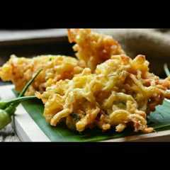 A picture of Bakwan sayur crispy 😍😙.