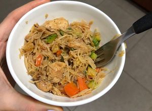 Una foto de Fideos chinos (chow mein)