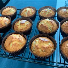 Cranberry & Cream cheese Cup Cakes A picture of Cranberry & Cream cheese Cup Cakes.