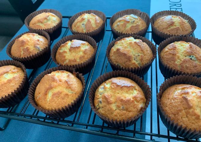 Cranberry & Cream cheese Cup Cakes