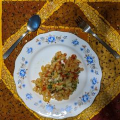 A picture of Macaroni in red sauce Penne Arrabiata.