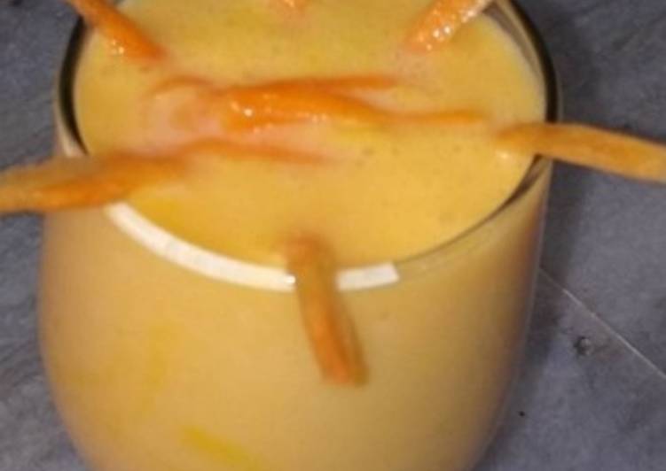 Steps to Make Super Quick Homemade Carrot milkshake