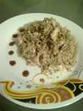 Arroz frito con pollo estilo oriental