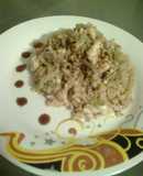 Arroz frito con pollo estilo oriental