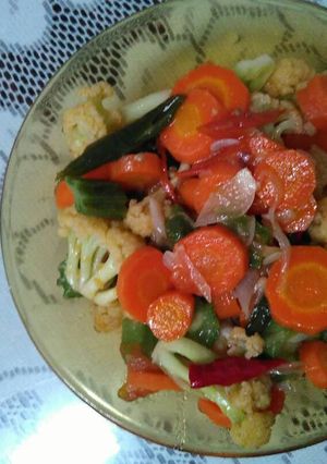 Foto resep Tumis wortel, kembang kol, oyong