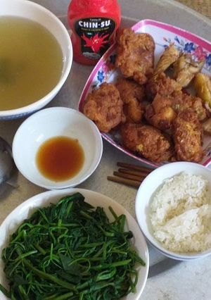 Hình của món Cơm nhà đơn giản mà ngon.