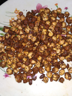 A picture of Roasted chana.