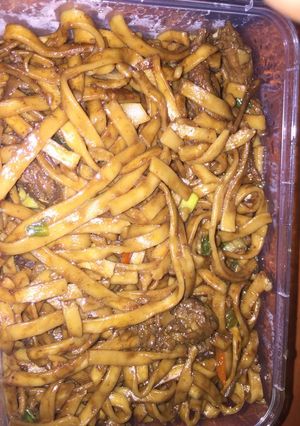 A picture of Asian Noodles.