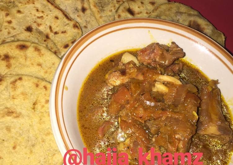 No yeast pita bread and assorted meat pepper soup