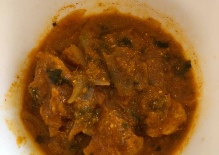 How to Prepare Yummy Chicken curry