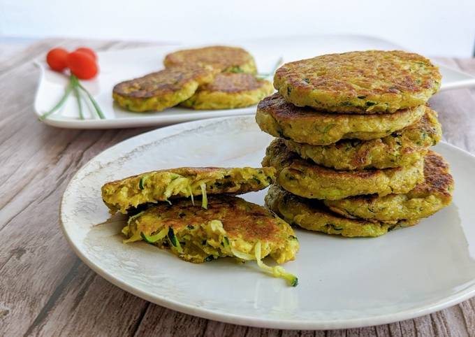 Recette de galettes de courgettes facile de Cuisine et création - Cookpad