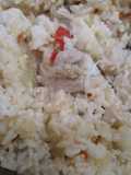 Arroz con pechuguita grillada en trozos