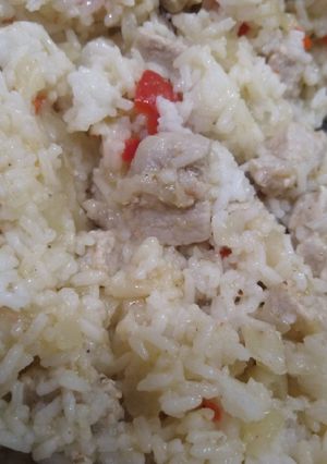 Una foto de Arroz con pechuguita grillada en trozos
