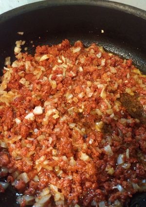 Una foto de Desayuno Méxicano: huevo con chorizo a la mexicana