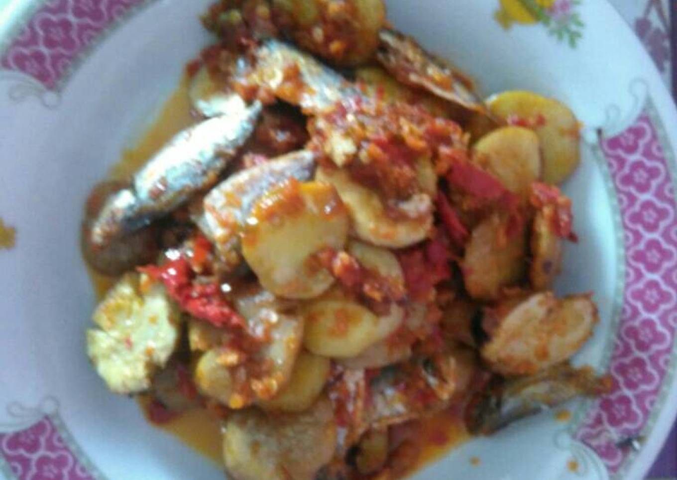 Jengkol balado ikan asin rebus