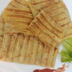 A picture of Egg wraps #WEARETOGETHER.