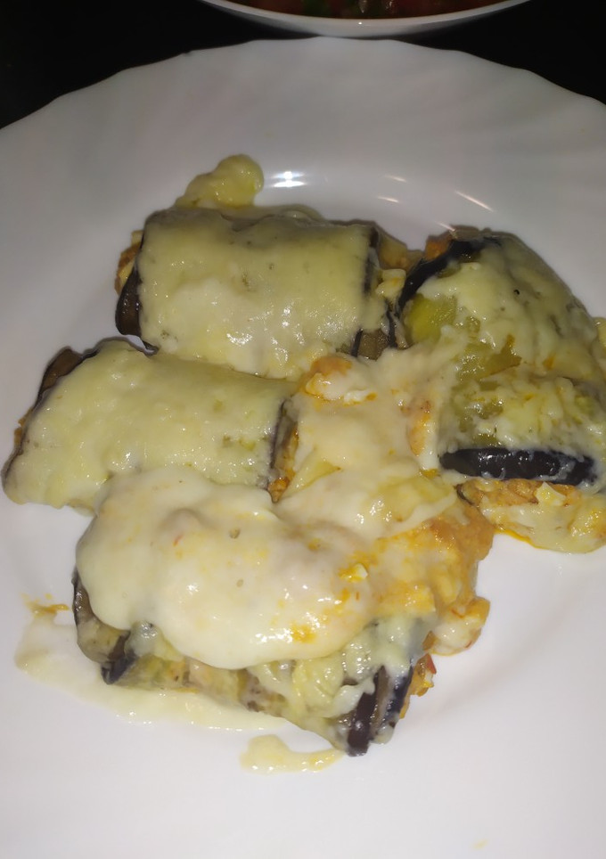 Una foto de Rollitos de berenjena