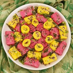 A picture of Healthy Beetroot Khandvi.