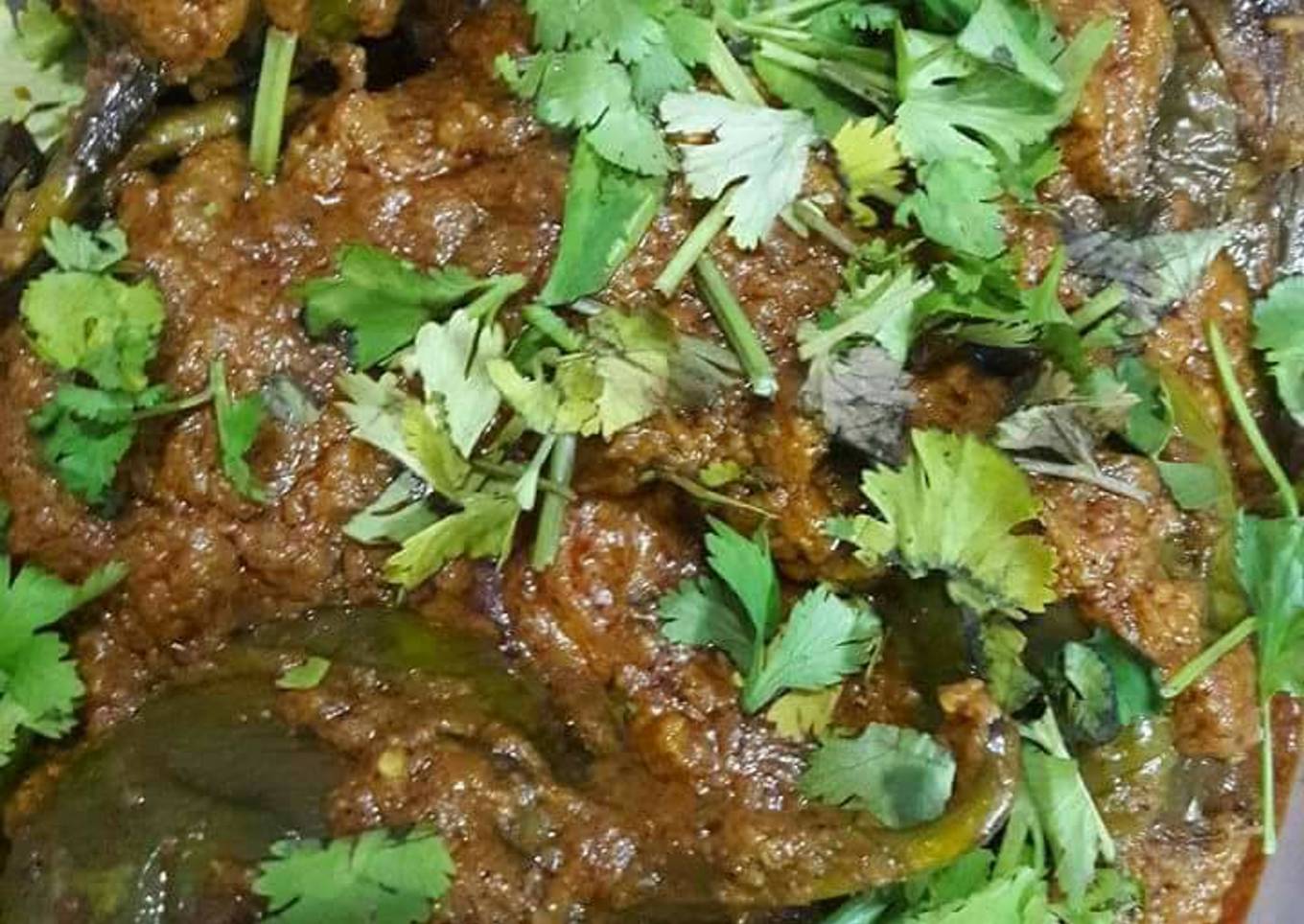 Masala stuffed brinjal