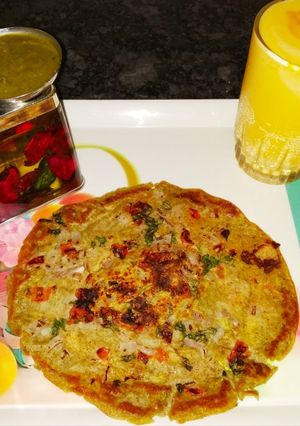 A picture of Mixed sprouts uttapam.