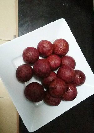 Foto resep Bola Bola Ubi Ungu Isi Gula Merah - DAPUR TIRINI