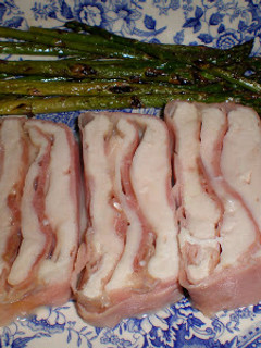 Una foto de Molde de pechugas de pollo con queso