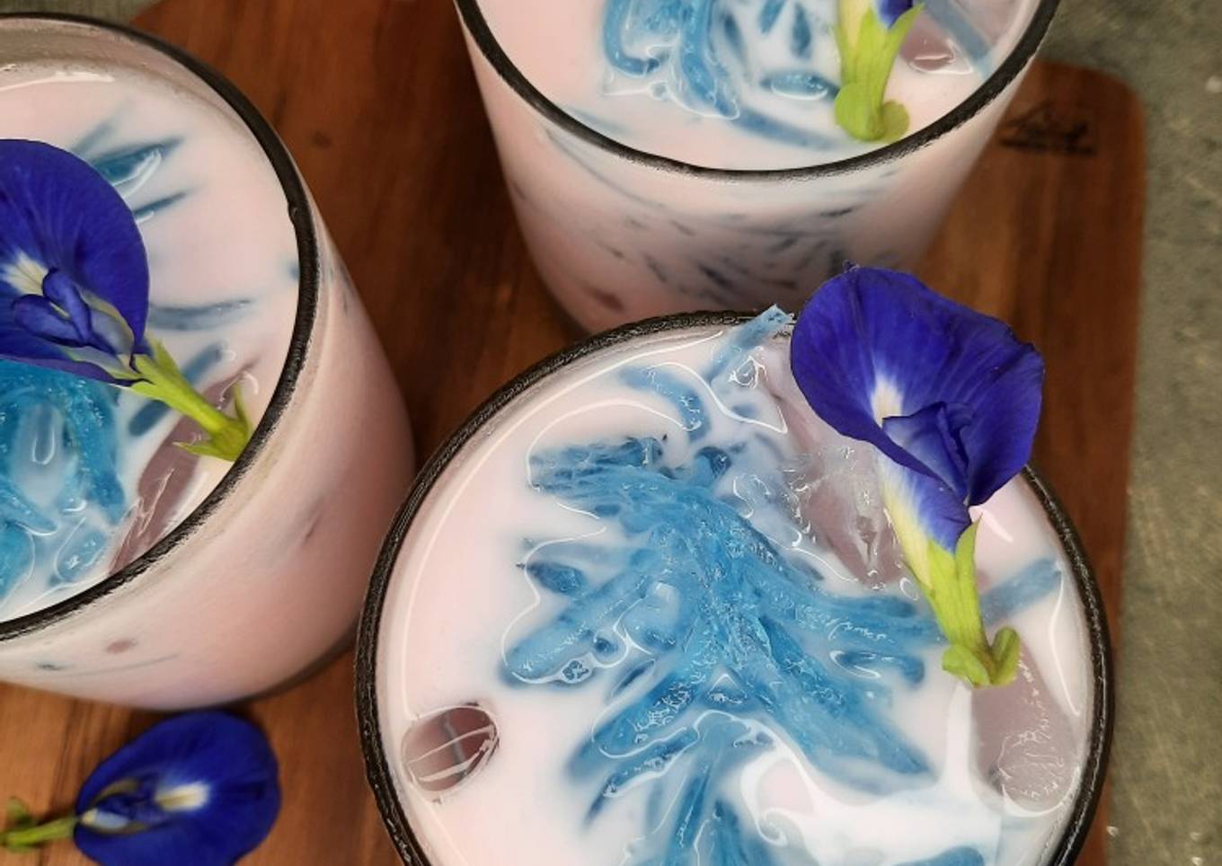 Es Susu Jelly Bunga Telang