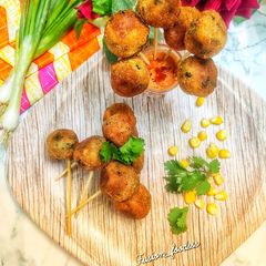 A picture of Corn lollypops.
