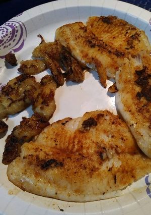 A picture of Skye's Talapia with fried Bananas.
