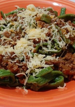 Una foto de Tallarines caseros de espinaca 🍝👩‍🍳👨‍🍳